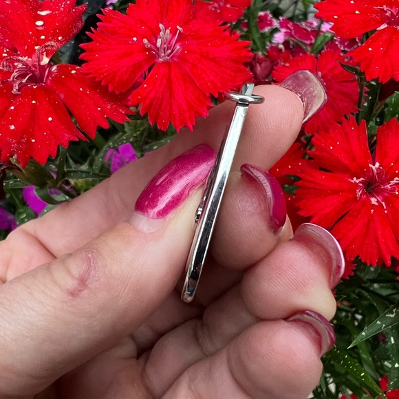 Vintage Sarah Coventry Silver-tone Serenity Prayer Pendant - Picture 5 of 14